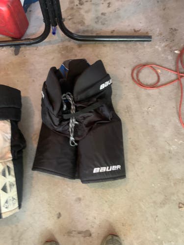 Men's Senior XXL Bauer Hockey Pants (New)