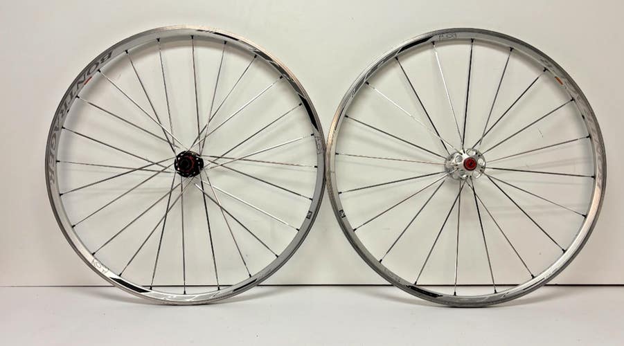 Bontrager RL Race Lite 24/20-Bladed Spoke Silver Aluminum 622x15/700C Wheelset
