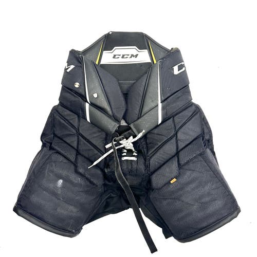 CCM Axis Pro XL Black - RH1485