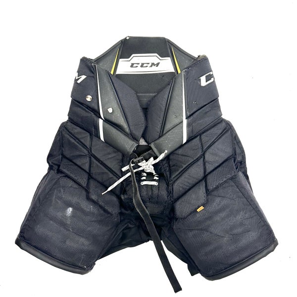 CCM Axis Pro XL Black - RH1485