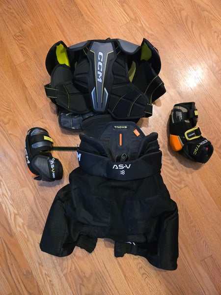 Junior Large CCM AS580 Shoulder Pads (Used), Tacks AS-V Pants, and AS-V Pro Elbow Pads