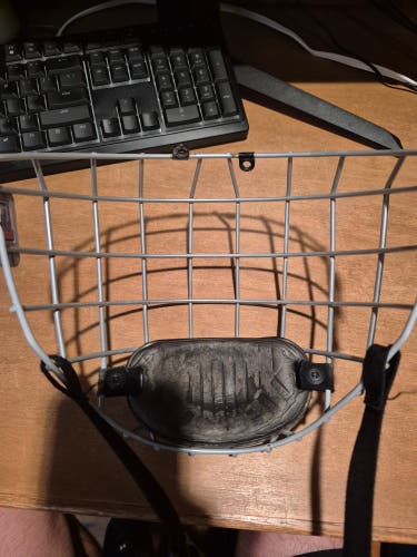 Large Bauer Profile II Facemask (Used)