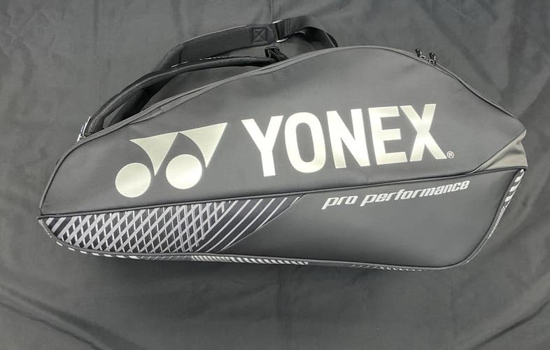 Yonex Pro Performance Racquet Bag 9pk (Black)