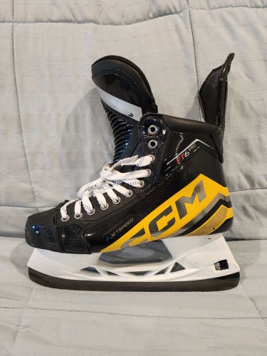CCM JetSpeed FT6 Pro Hockey Skates Narrow Width Pro Stock 10 (Used)
