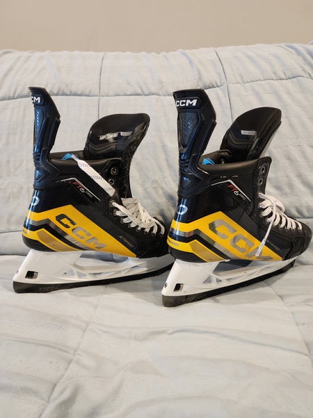 CCM JetSpeed FT6 Pro Hockey Skates Narrow Width Pro Stock 10 (Used)