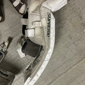 31" 2022 Bauer Supreme M5 Goalie Leg Pads (Used)