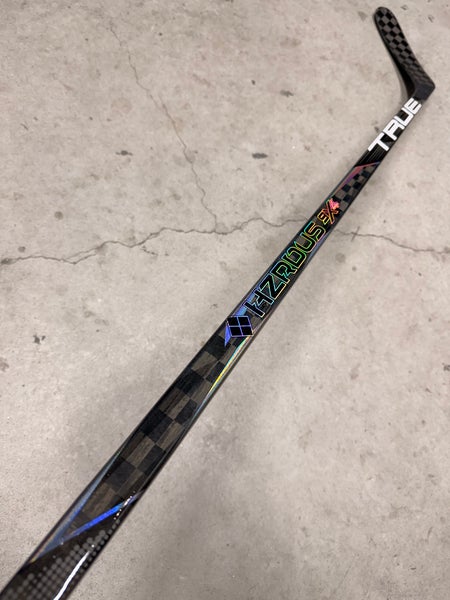 80 Flex Custom P28 Hzrdus Smoke Senior True Left Hand Pro Stock (New) NHL