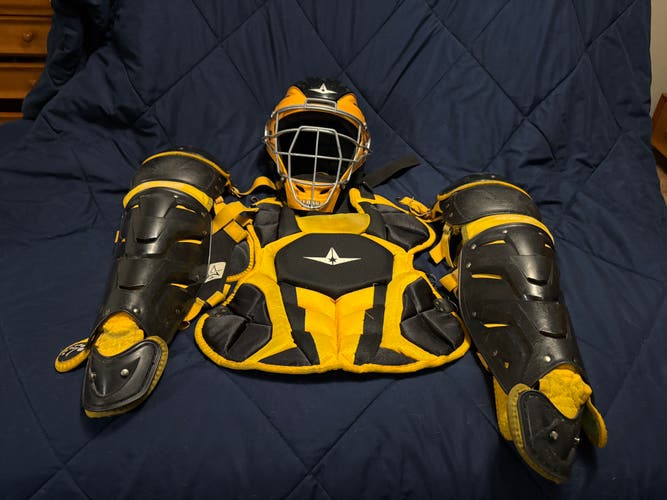 All Star System 7 Axis Catcher's Set (Used)