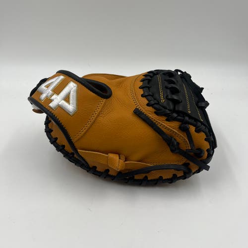 44 Pro RH Catcher's Baseball Glove (New)