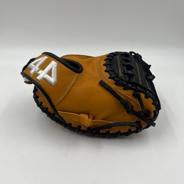 44 Pro RH Catcher's Baseball Glove (New)