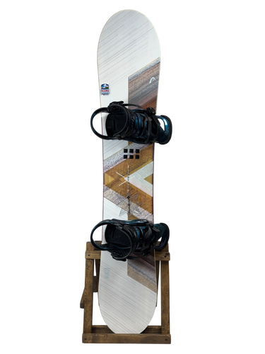 143cm Head Fountain Snowboard W/ Burton Lexa Bindings