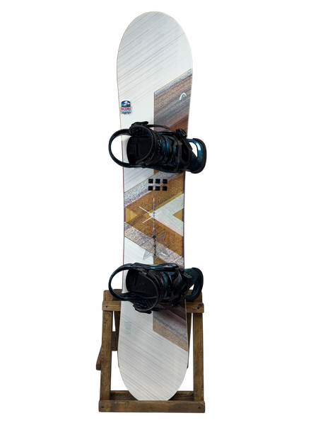 143cm Head Fountain Snowboard W/ Burton Lexa Bindings