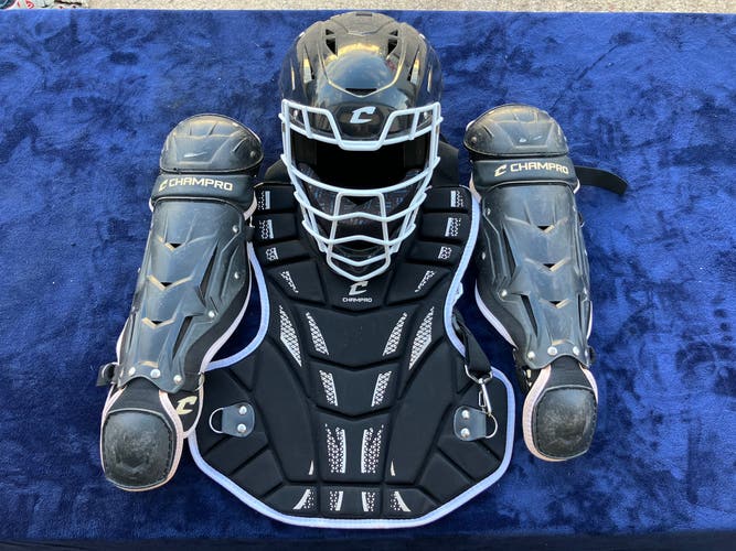 Youth Champro Helmax 2.0 Catcher's Set (Used)