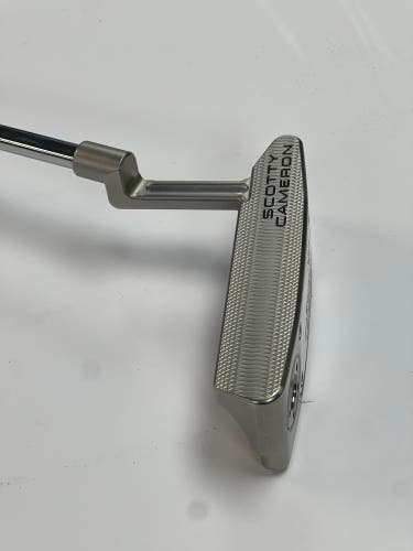 Men's Scotty Cameron Super Select Squareback 2 Blade Right Handed Putter 34" (New)