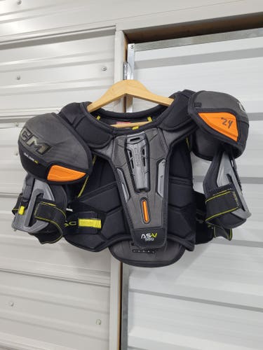 Used Medium Senior CCM Tacks AS-V Pro Shoulder Pads Pro Stock (Used) #24