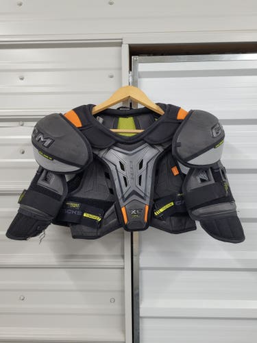 Used Medium Senior CCM XF Pro Shoulder Pads Pro Stock (Used)