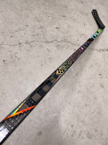 75 Flex Custom P28 Hzrdus Smoke Senior True Left Hand Pro Stock (New) NHL