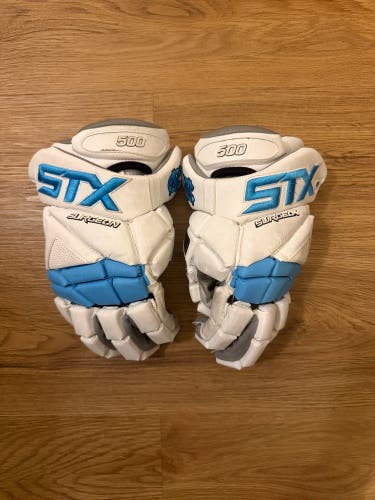 2016 National Champion UNC Lacrosse Gloves