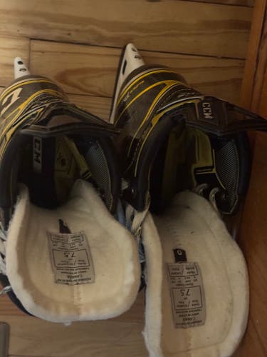 2020CCM Super Tacks AS3 Pro Hockey Skates Regular Width 7.5