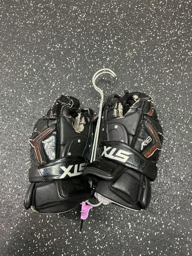 Used STX K18 GOALIE Lacrosse Gloves Womens Black MD 10743-S000466082