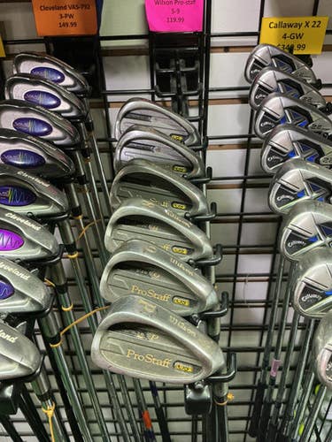 Wilson (Used) Right Handed Men's Regular Flex Graphite Shaft Iron Set