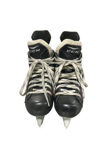 Used CCM RBZ 40 Junior Hockey Skate Junior 02 11834-S000040337