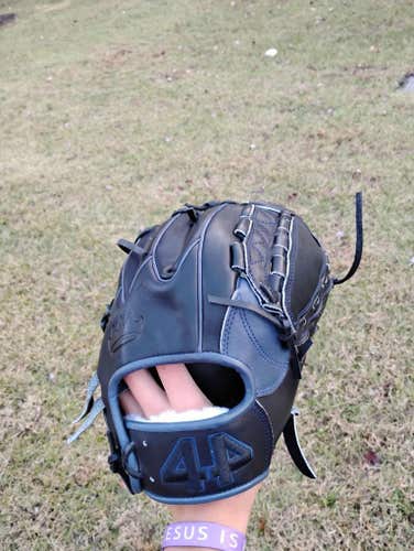 RH 44 Pro Crown Tip Baseball Glove 11.75" Pitcher and Infield (LIKE NEW barley used)