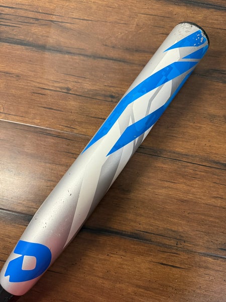 Demarini CF Zen 30/19 (-11) Fastpitch Softball Bat