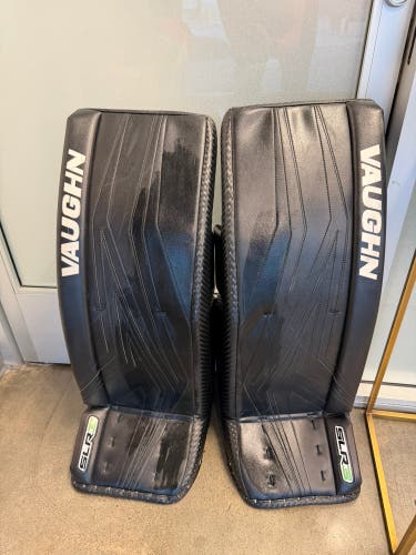 33" 2024 Vaughn SLR3 Pro Goalie Leg Pads (Used)