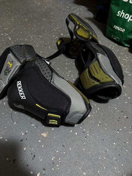 Senior Extra Large Sher-Wood Rekker Elbow Pads (Used)