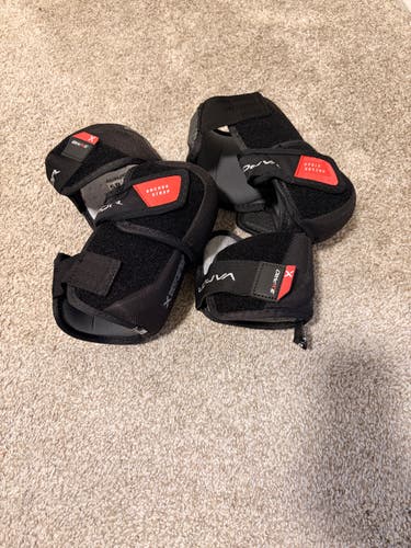 Senior Small Bauer Vapor 3X Pro Elbow Pads (Used)