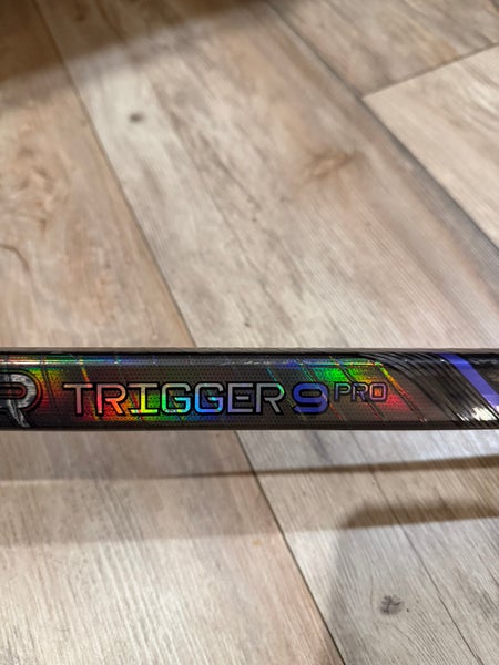 Junior CCM Ribcor Trigger 9 Pro Right Handed Hockey Stick P28 50 Flex (Used)
