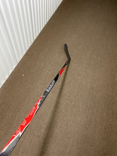 Red Bauer Vapor FlyLite Left Hand Hockey Stick P28 70 Flex (New)