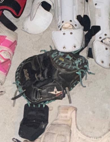 All Star Pro elite RH Catcher's Baseball Glove 34" (Used)