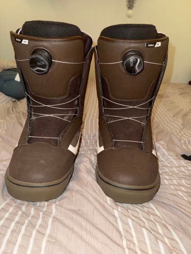 Men's Size 13.0 (W 14.0) Vans Aura OG Snowboard Boots Soft Flex (Used)