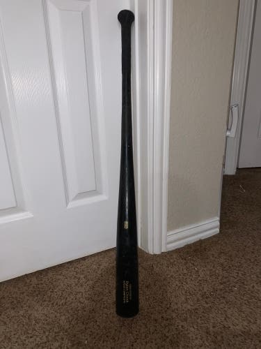 2025 Baum Gold Stock Wood Composite BBCOR Certified Bat (-3) 30 oz 33" (Used)