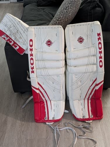 34" Koho 589 Revolution 2 PRO Regular Goalie Full Set (Used) With Eflex 2 pro blocker.