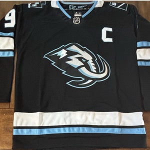 Utah Mammoth Clayton Keller #9 Black Home Jersey Adult Large (52)