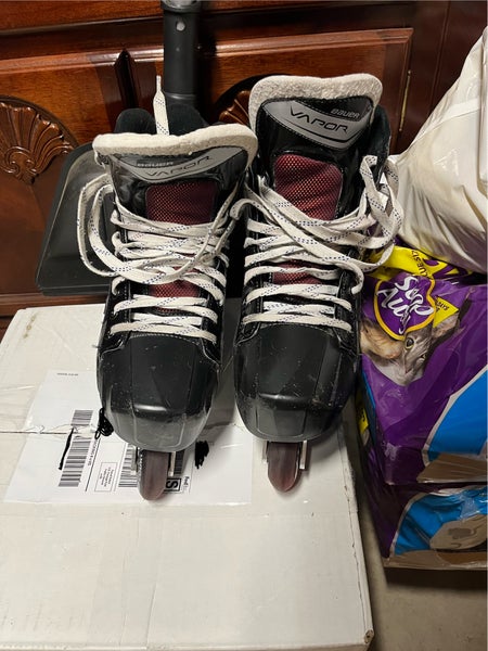 Bauer X700 inline goalie skate