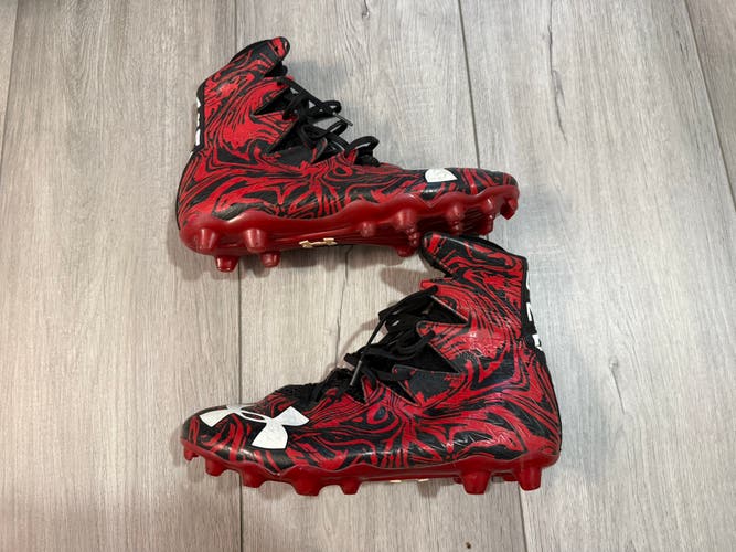 Red Men's Size M 10.0 (W 11.0) Adult Under Armour Highlight High Top Molded Cleats (Used)
