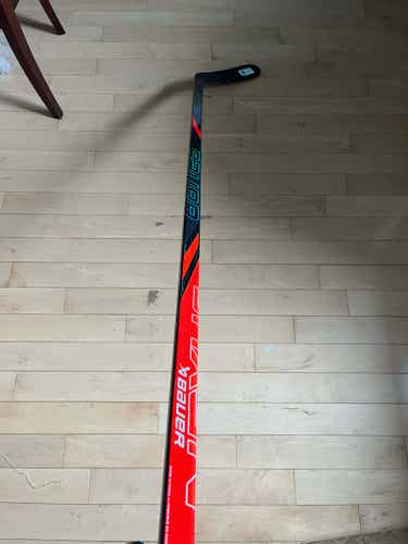 NEW Senior Red Bauer Nexus Tracer Right Hand Hockey Stick P92 77 Flex