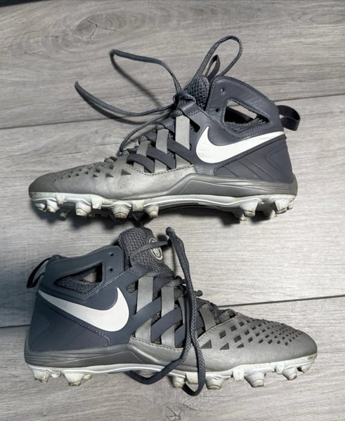 Gray Men's Size M 8.0 (W 9.0) Adult Nike Huarache Mid Top Molded Cleats (Used)
