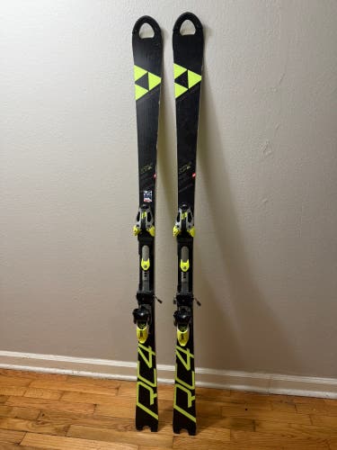 Fischer RC4 World Cup SL 165 cm Racing Skis With Bindings Max Din 16 (Used)