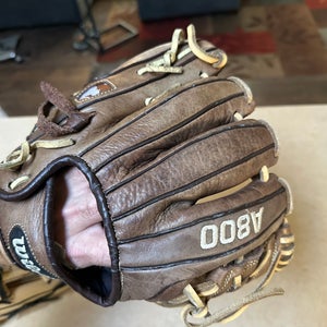 Wilson A800 RH Infield Baseball Glove 11.5" (Used)