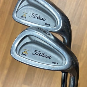 Titleist DCI 981 RH Iron Set Regular Flex Steel Shaft (#7,9)