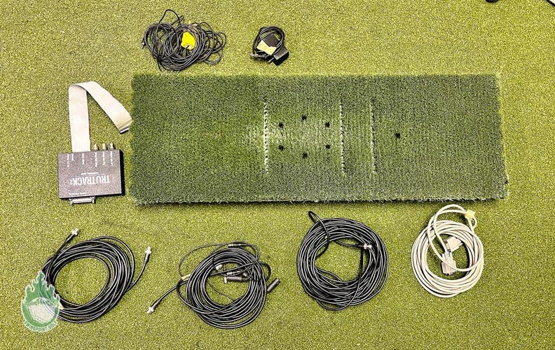 Used Tru Golf Vista Series TruTrack2 simulator w/ All Microphones and Cords