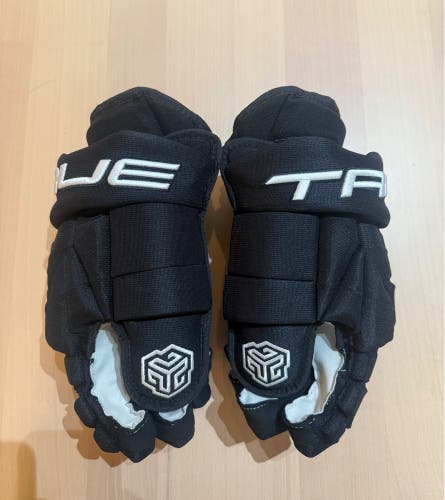 True Catalyst 9X Pro Gloves 13.5” Pro Stock (Brand New) Custom