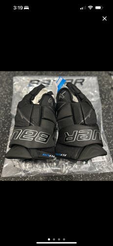 Bauer Vapor Flylite Gloves 13" (New)