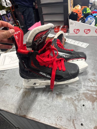 Used Bauer 3XPRO Senior Hockey Skate Senior 6 11337-S000474183