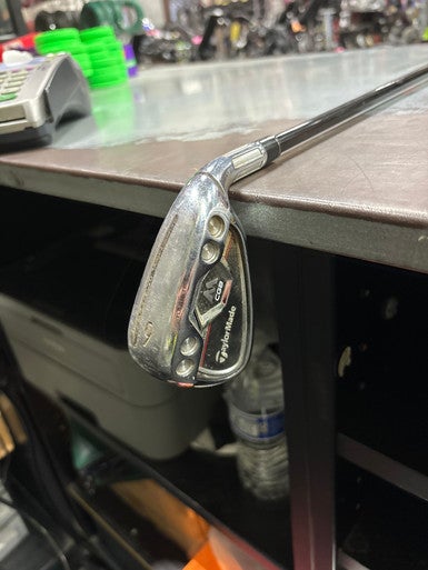Used Taylormade M CGB Golf Wedge Mens RH Pitching Wedge 11337-S000473970